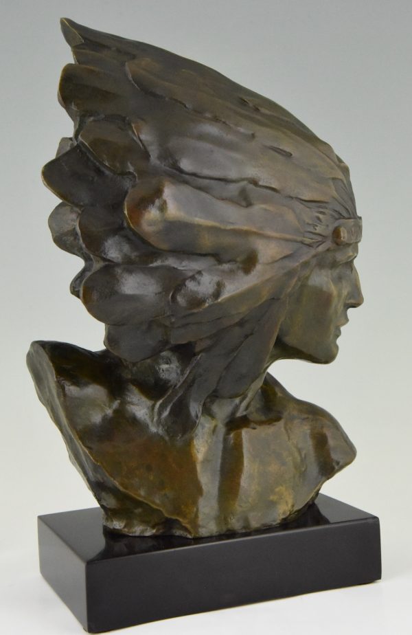 Art Deco sculpture bronze buste d’Indien avec coiffe