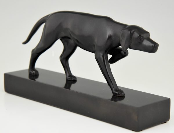 Sculpture en bronze Art deco chien de chasse