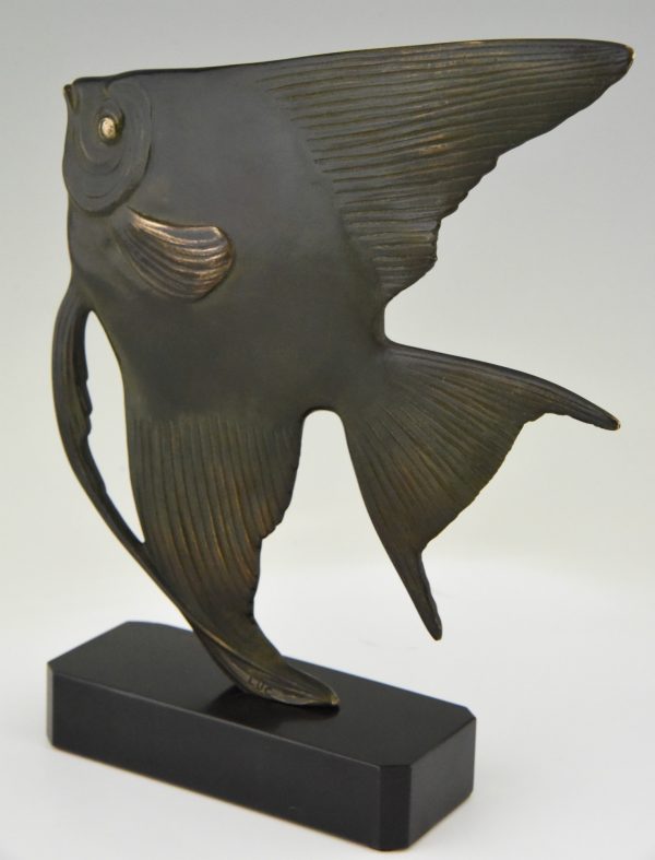 Art Deco sculpture en bronze poisson