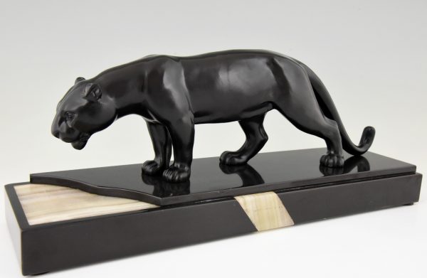 Art Deco sculpture of a panther