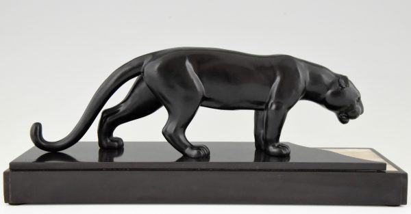 Art Deco sculpture of a panther