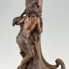 Bronzen Art Nouveau vaas vrouw aan een fontein 72 cm.