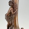 Bronzen Art Nouveau vaas vrouw aan een fontein 72 cm.