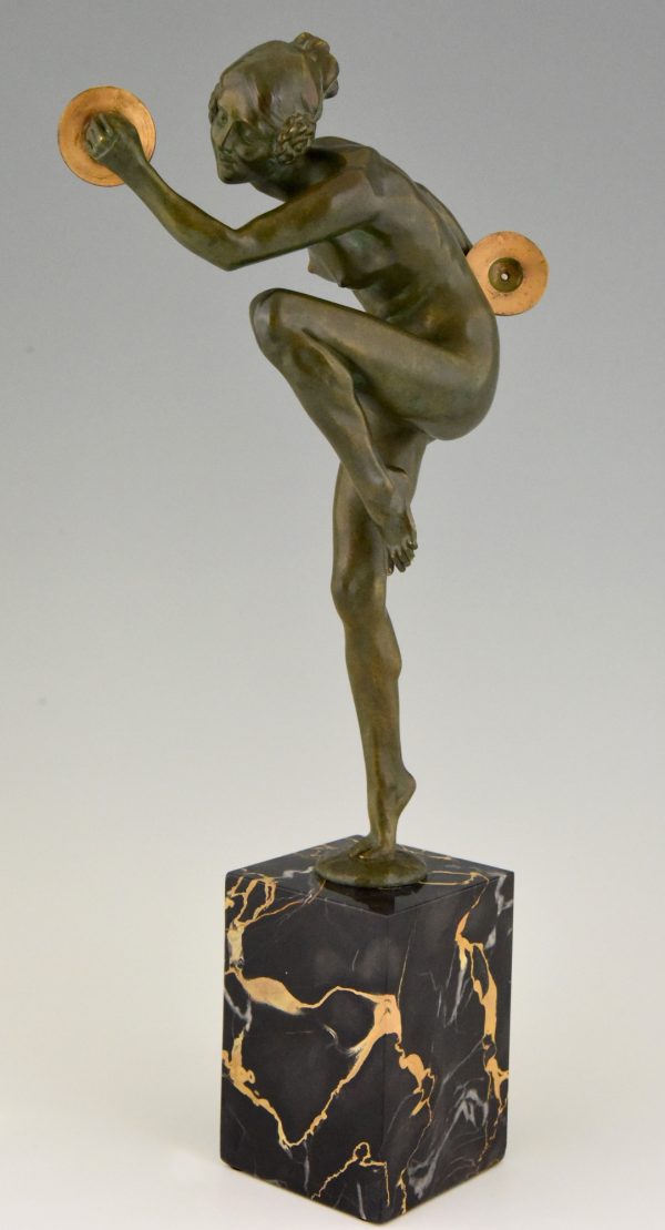 Art Deco sculpture en bronze nu aux cymbales