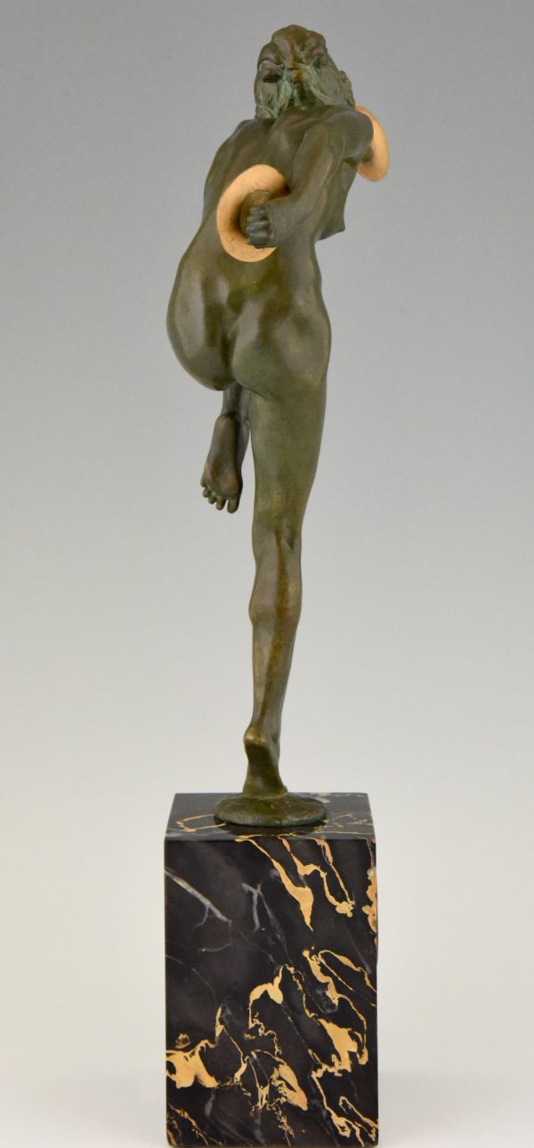 Art Deco bronzen sculptuur naakte danseres met cimbalen