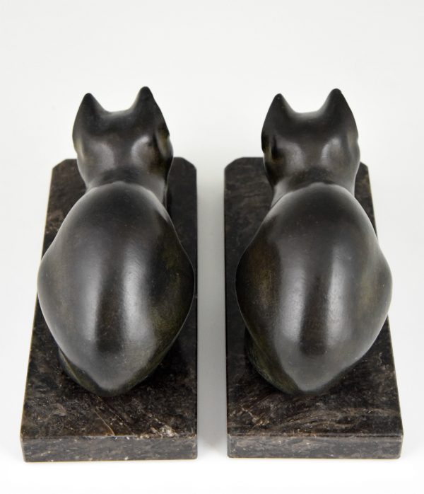 Art Deco cat bookends