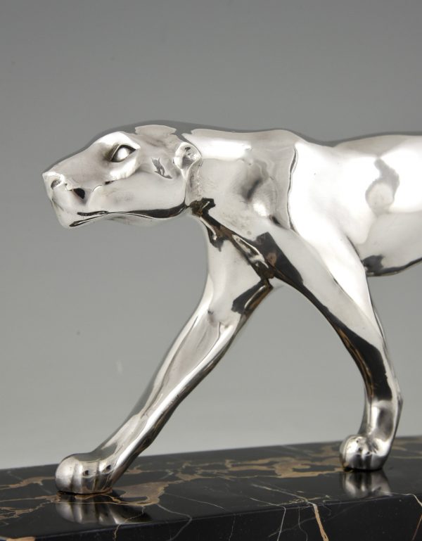 Art Deco panther sculpture