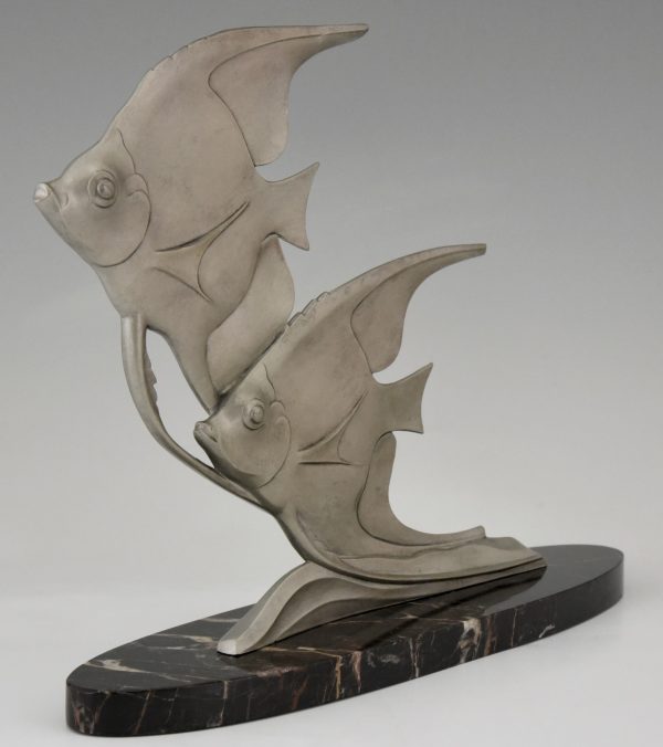 Art Deco sculptuur twee sluiervissen