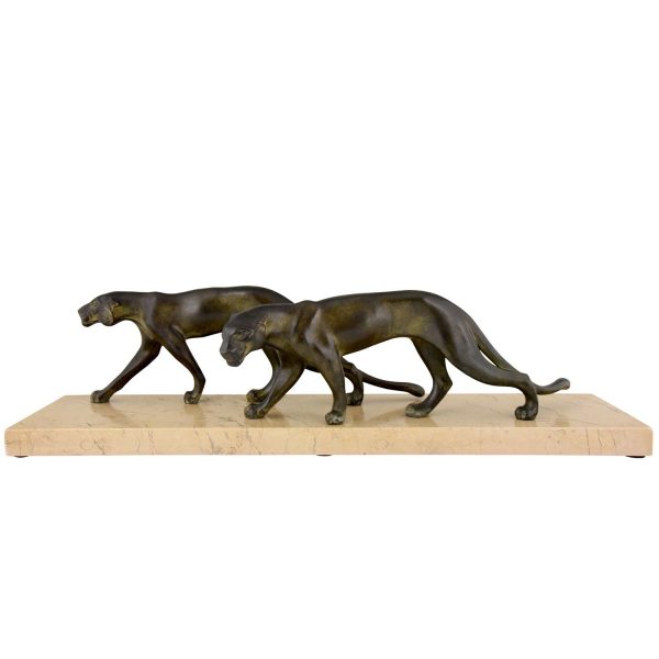Art Deco sculpture of two panthers