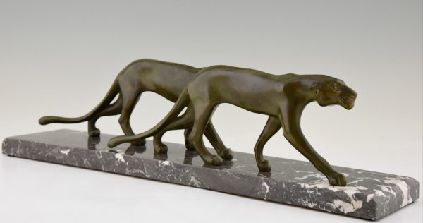 Art Deco sculpture deux panthères marchant