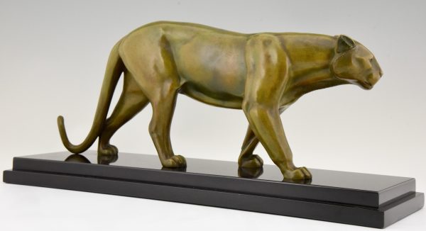 Art Deco bronze sculpture of a panther