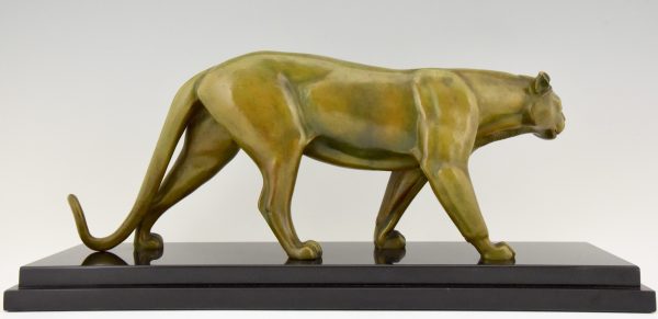 Art Deco bronze sculpture of a panther