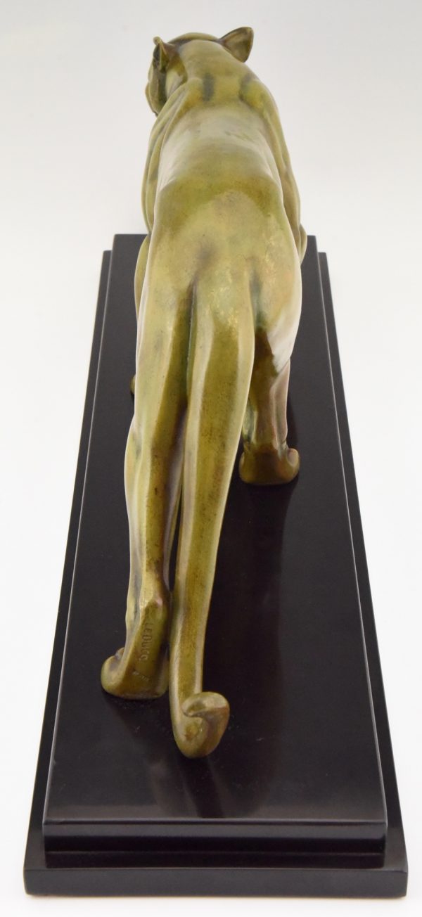 Art Deco sculpture en bronze d’une panthère