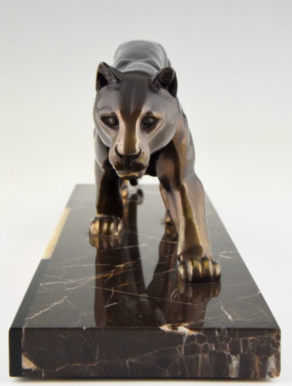 Art Deco sculpture of a panther