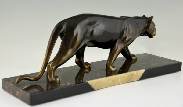 Art Deco sculpture of a panther