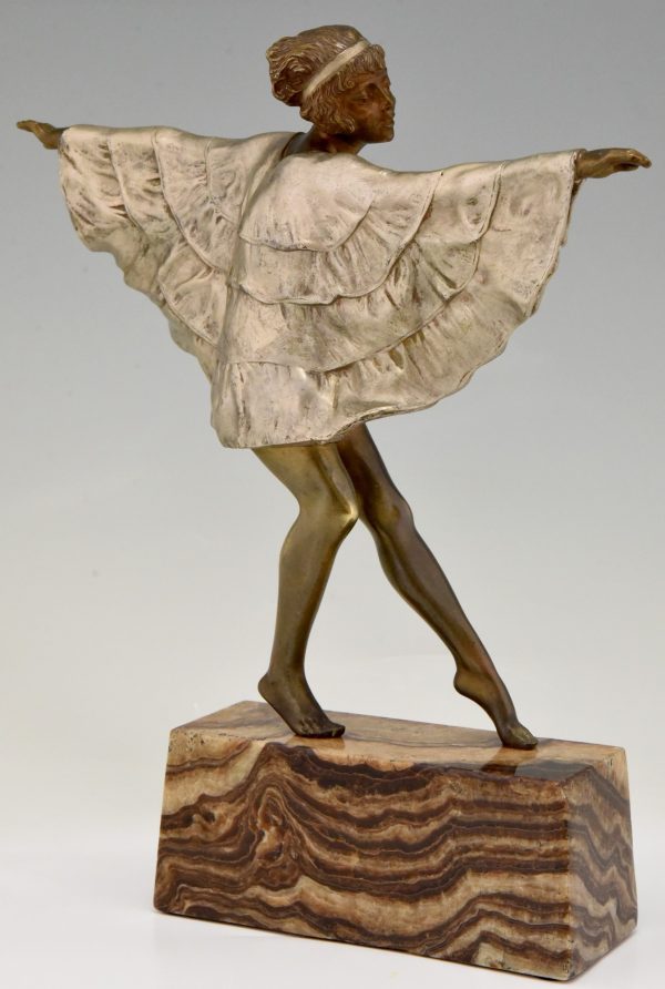 Art Deco bronzen sculptuur danseres in vlinder jurk