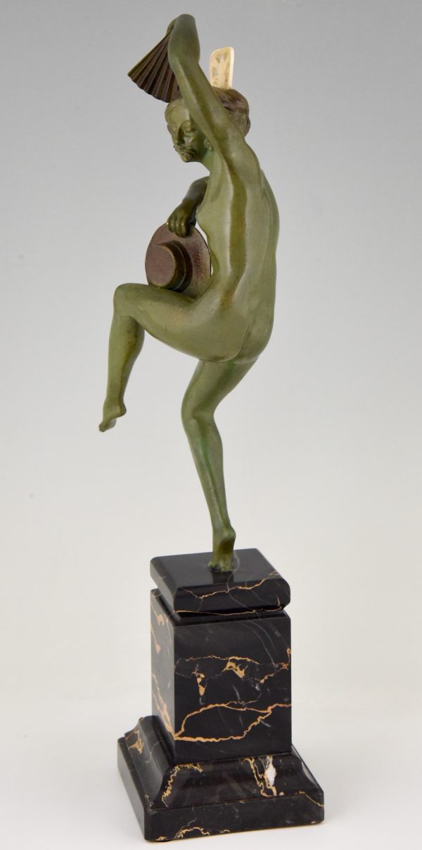 Art Deco bronze sculpture nude dancer with fan and hat