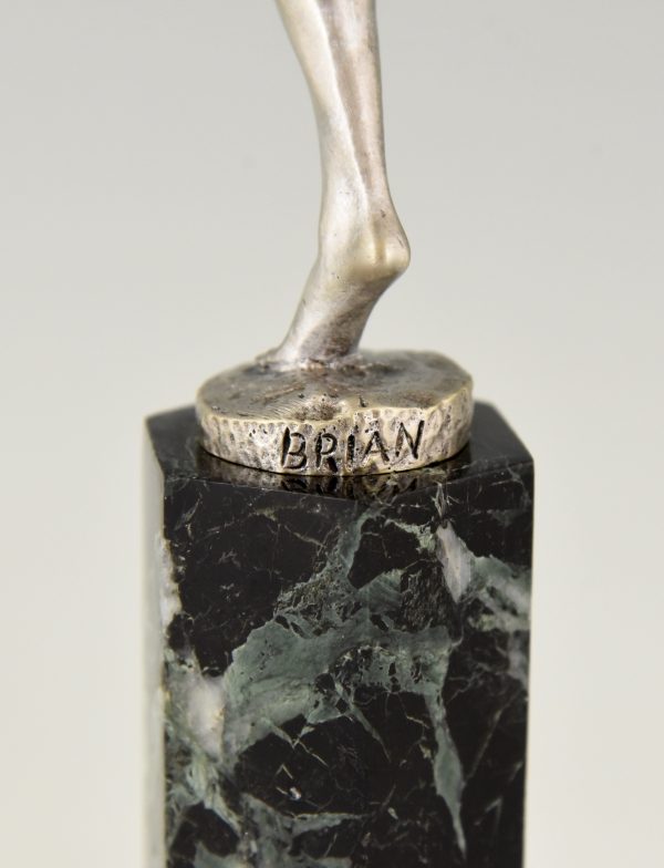 Art Deco sculpture bronze femme nue au cerceau