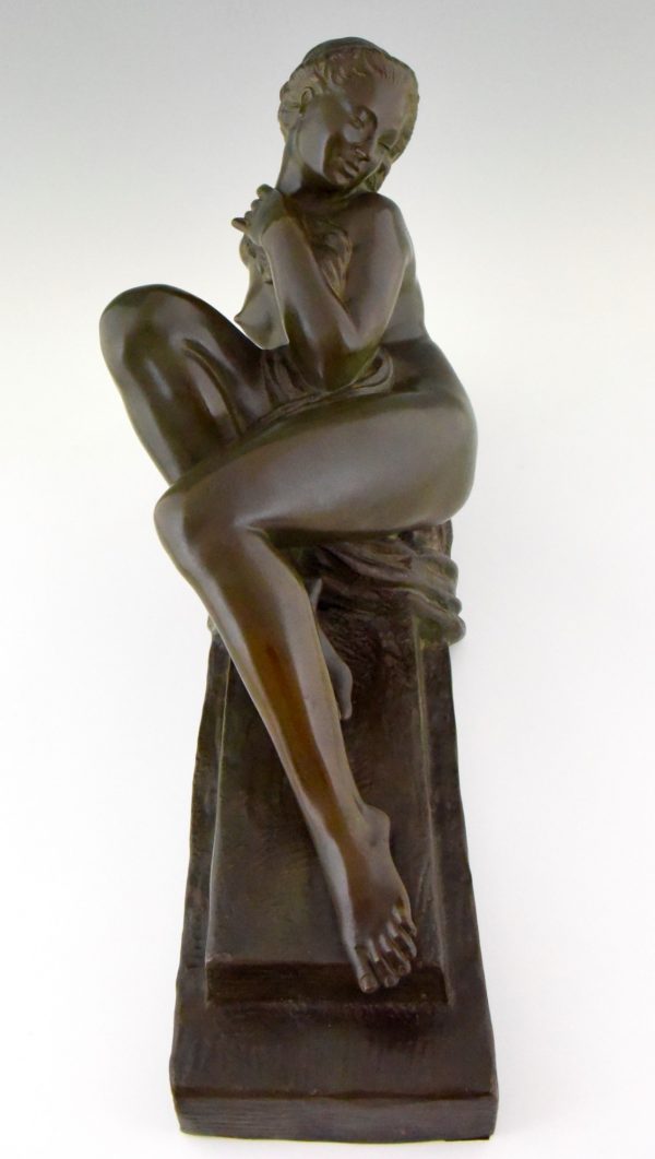 Art Deco bronze sculpture of a nude with drape