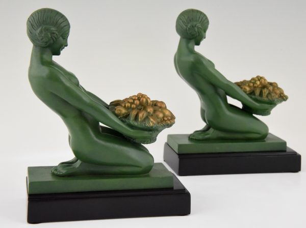 Art Deco bookends kneeling nudes with baskets