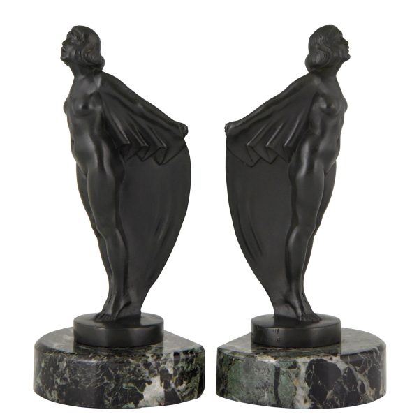 Art Deco bookends nude with drape.