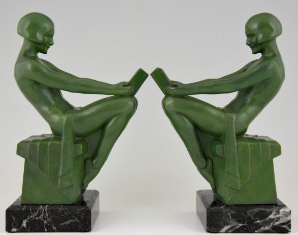 Art Deco bookends with reading nudes.