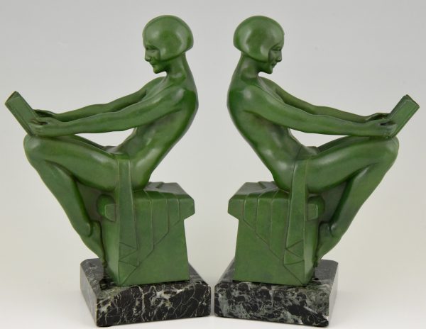 Art Deco bookends with reading nudes.