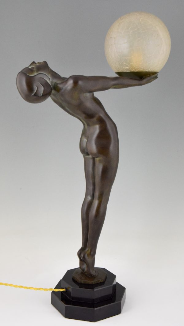 Art Deco lamp standing nude Lumina