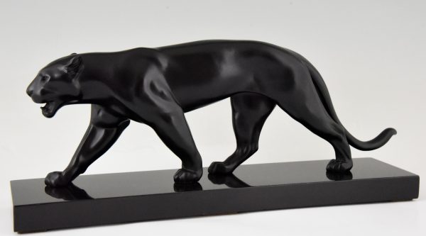 Art Deco panther sculpture