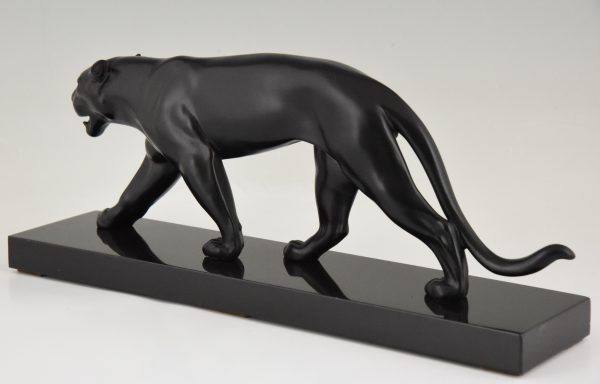 Art Deco panther sculpture