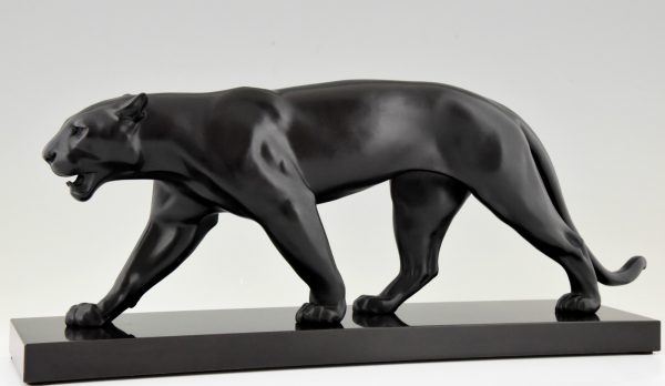 Art Deco beeld panter