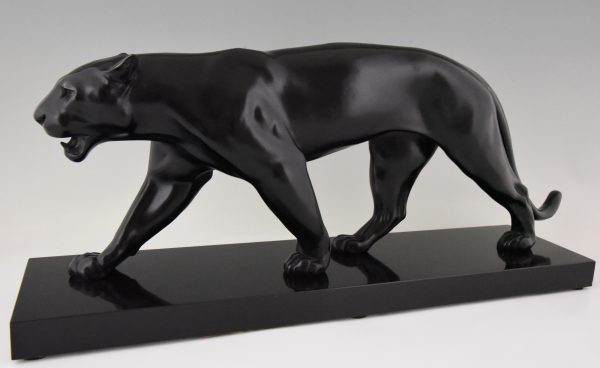 Art Deco sculptuur panter