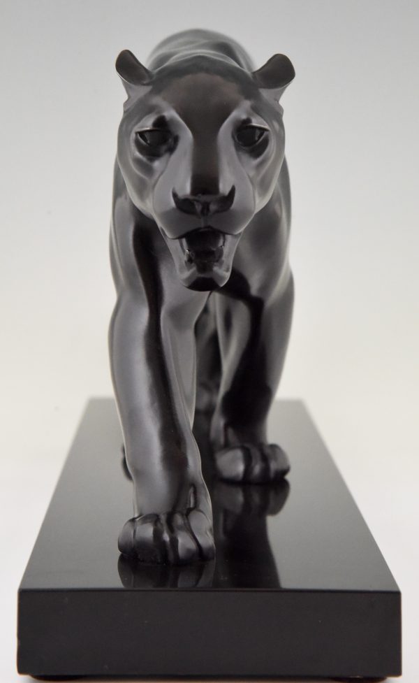 Art Deco sculpture of a panther