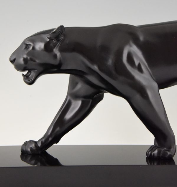 Art Deco sculpture of a panther