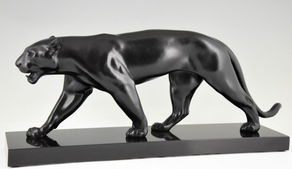 Art Deco sculpture walking panther Baghera