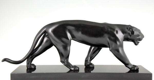 Art Deco sculpture walking panther Baghera
