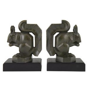 max-le-verrier-art-deco-squirrel-bookends-1775672-en-max