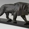 Sulpture Art Deco lion marchant