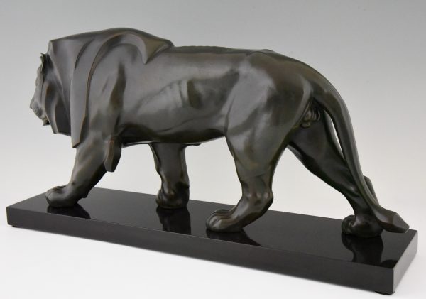 Art Deco sulpture of a walking lion