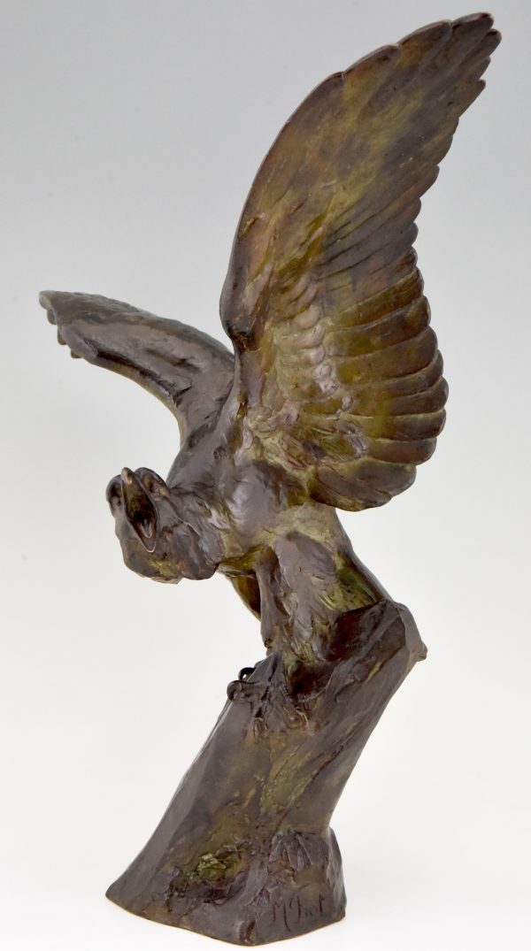 Art Deco bronze sculpture eagle