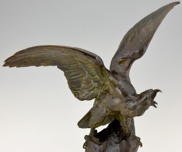 Art Deco bronze sculpture eagle