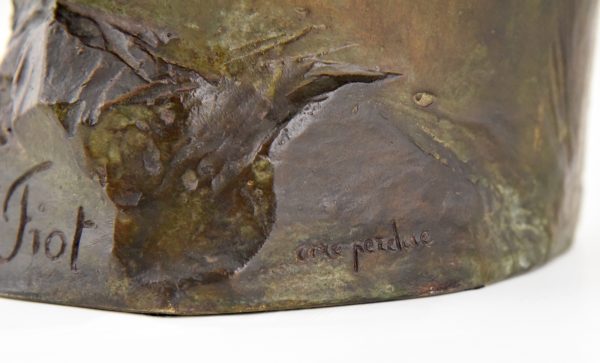 Art Deco bronze sculpture eagle