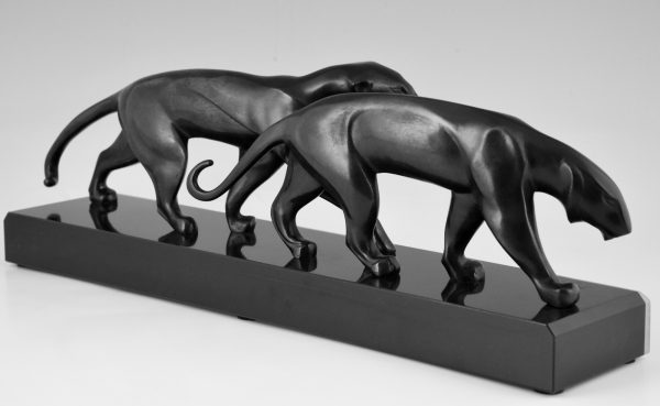 Art Deco bronze sculpture two panthers
