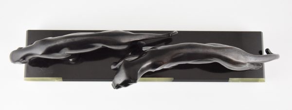 Art Deco bronze sculpture two panthers