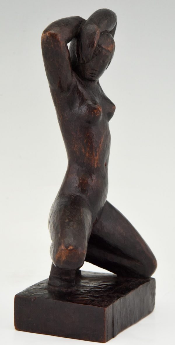 Art Deco sculpture en bois femme nue