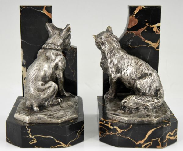 Art Deco boekensteunen brons kat en bulldog