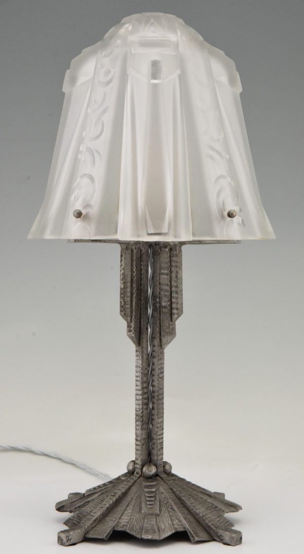 Art Deco lampe en verre et fer forgé