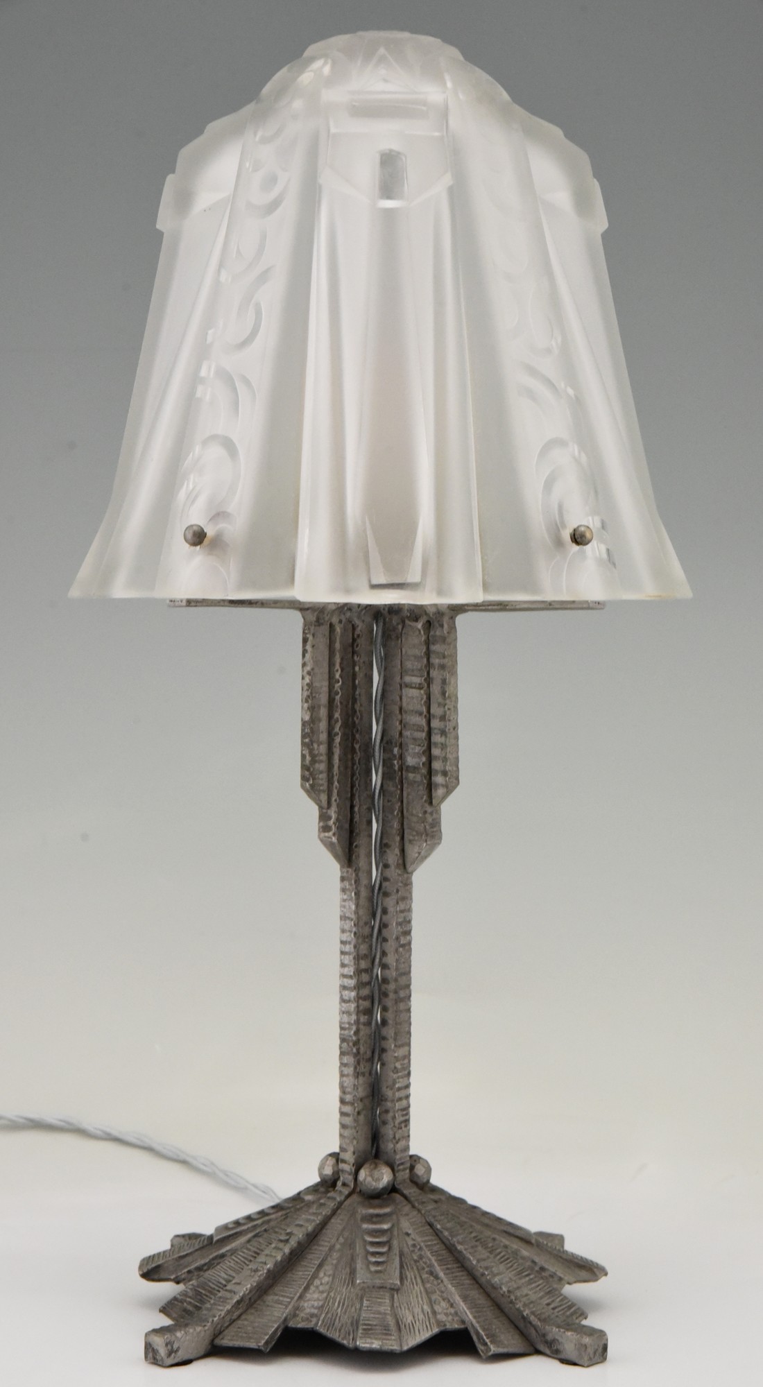Art Deco glass and iron table lamp Deconamic