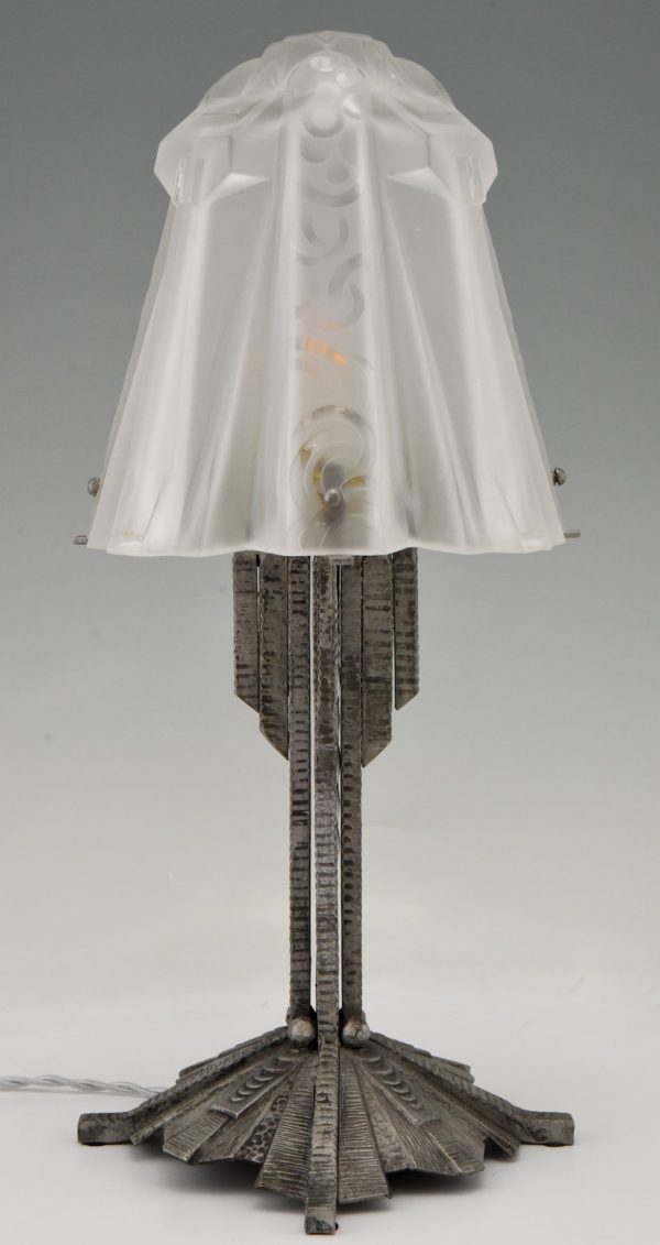 Art Deco lampe en verre et fer forgé