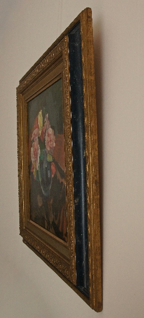Oil painting of rozes in a blue vase